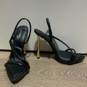 CLASSY CROCODILE EMBOSSED PEEP TOE HEEL STILETTO SANDALS - BLACK